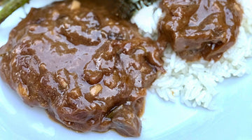 STEAK & GRAVY